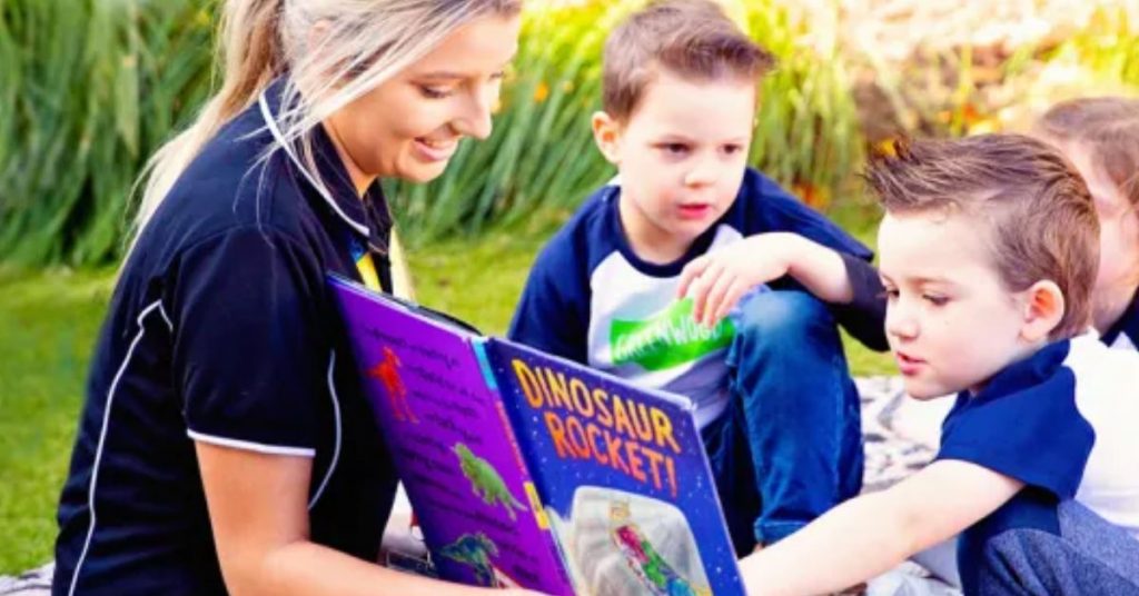 Aspiring Tarragindi Teacher Participates In G8 Education Traineeship 